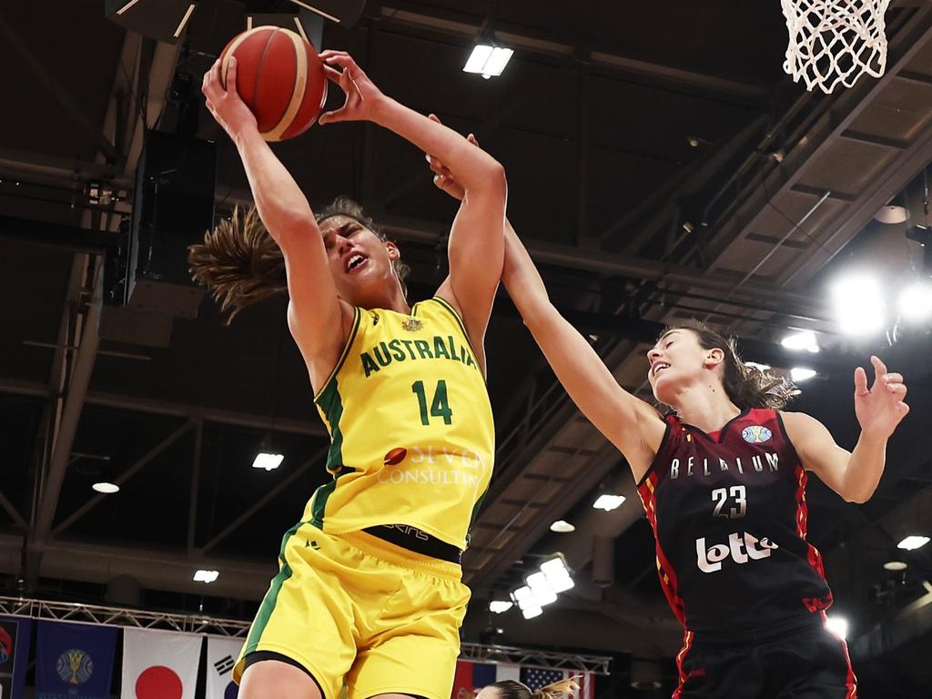 Marianna Tolo’s hustle was a feature. Picture: Getty Images