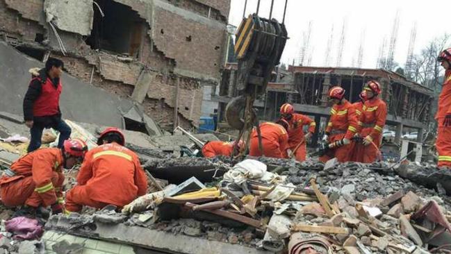 Wenzhou, China: People buried after three apartment blocks crumble ...