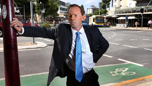 650px x 366px - PM impersonator Oliver Dickson turns head as Tony Abbott look-a-like | The  Cairns Post