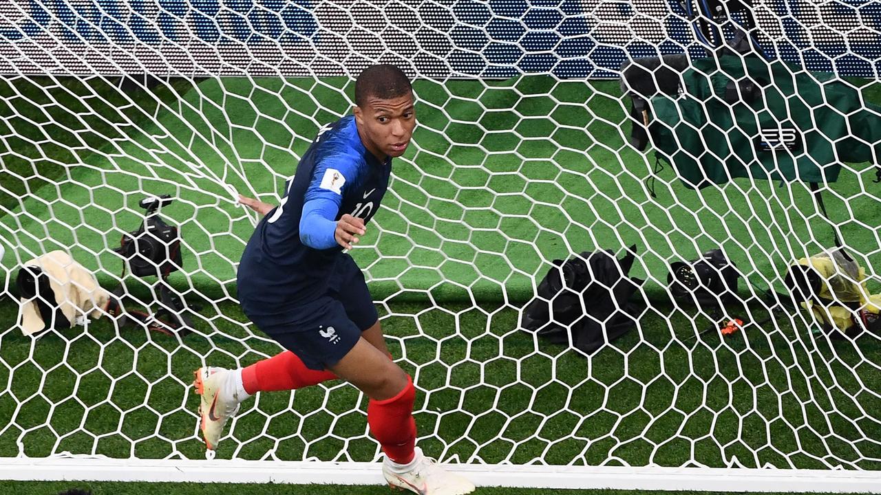 Kylian Mbappé goals ensure defending champion France is first side to seal  spot in World Cup knockout stages - ABC17NEWS