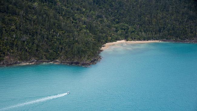 Whitsunday Island, 07 Nov 18, Cid Harbour, site of 3 shark attacks.Beach in Cid Harbour.Photo : Daryl Wright.