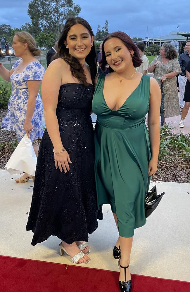 Eva and Bianca at the 2023 Mountain Creek State High formal.