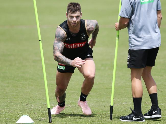 Jamie Elliott attacks pre-season training.