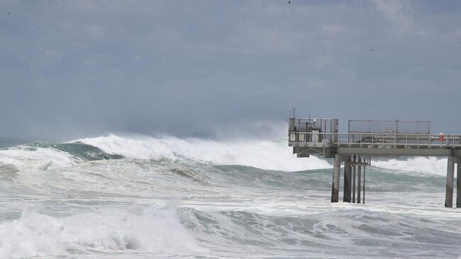 Giant surf resulting from ex-Tropical Cyclone Seth pounds Gold Coasts northern beaches. Picture Glenn Hampson