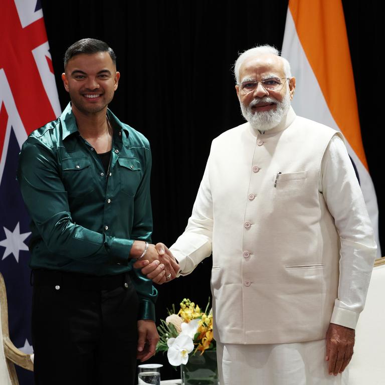 Indian Prime Minister Narendra Modi met with Guy Sebastian in Sydney. Picture: Twitter/@narendramodi