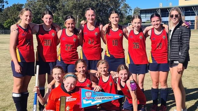 TAS hockey premiership winners, WestMAC's Year Eight hockey team.