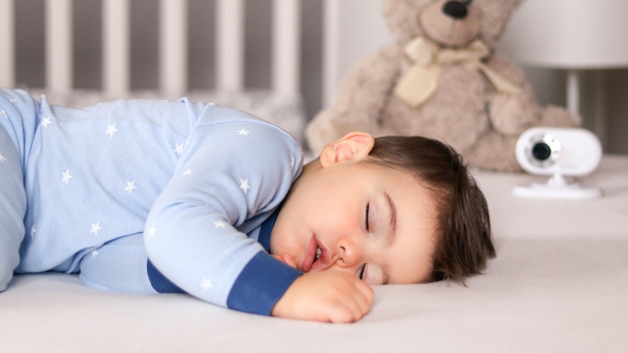 How to Choose Calming Toys That Will Help Your Toddler Sleep