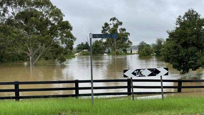 Flooding at Wolseley Road, McGraths Hill, near Windsor, on Tuesday morning Picture: Ben Talintyre