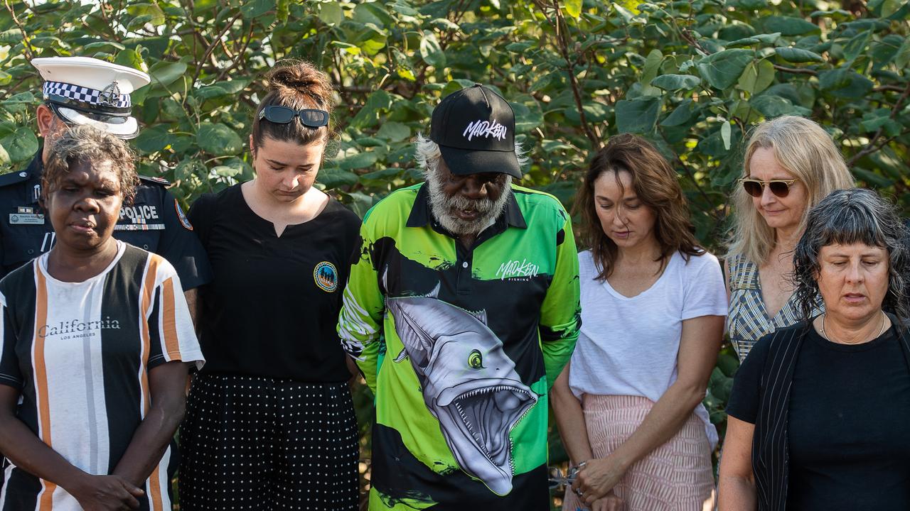 The family of Ngeygo Ragurrk invited the coronial inquest to take part in a ceremony at Mindil Beach, where on December 23 2019 the 40-year-old was killed by her partner Garsek Nawirridj. Picture: Pema Tamang Pakhrin