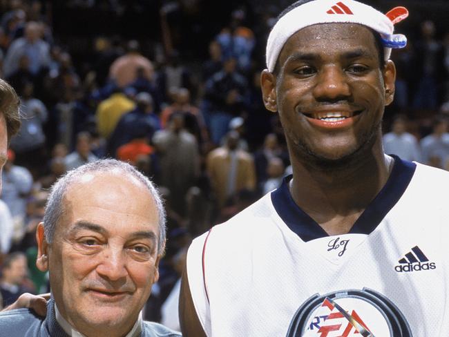 Guess which one is Vaccaro and which one is the professional basketballer...