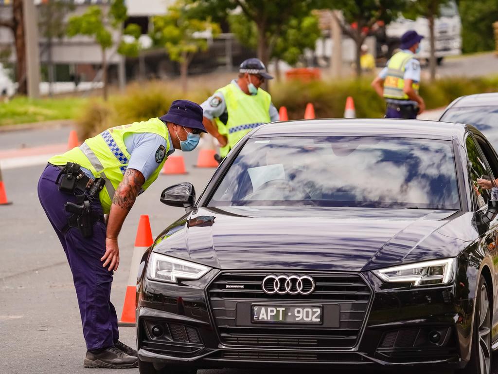 Victoria Police have increased their presence at the border with NSW, and will continue to do so when the red zone comes into place at 1am Friday. Picture: NCA NewsWire/Simon Dallinger