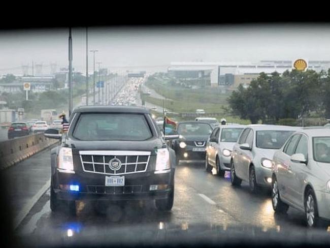 The presidential motorcade encounters stopped traffic on a freeway in Johannesburg, South Africa. Picture: Pete Souza / Official White House Photo