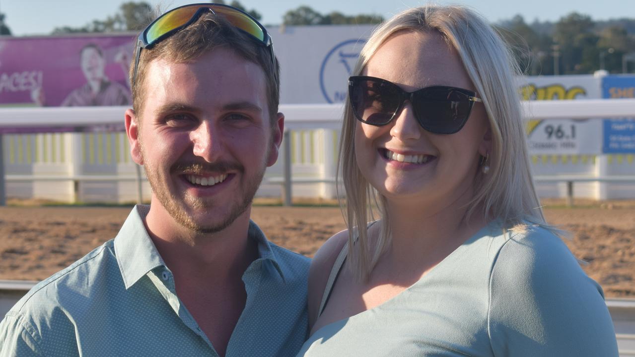 Packed crowd enjoys Gympie’s biggest raceday of the year | Photo ...