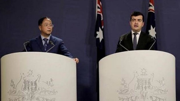 Huang Xiangmo and Sam Dastyari at a press conference for the Chinese community. Picture: Supplied.