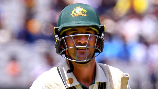 Australia's batsman Joe Burns walks off after his dismissal on the third day of the second cricket Test match between Australia and India at the MCG in Melbourne on December 28, 2020. (Photo by WILLIAM WEST / AFP) / --IMAGE RESTRICTED TO EDITORIAL USE - STRICTLY NO COMMERCIAL USE--