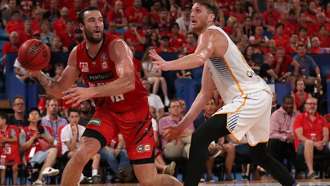 PERTH, AUSTRALIA – FEBRUARY 09: Miles Plumlee of the Wildcats looks to pass the ball during the round 19 NBL match between the Perth Wildcats and the Brisbane Bullets at RAC Arena on February 09, 2020 in Perth, Australia. (Photo by Paul Kane/Getty Images)