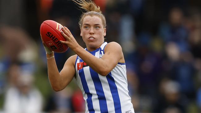 MELBOURNE, AUSTRALIA - OCTOBER 05: Mia King of the Kangaroos marks the ball during the round six AFLW match between North Melbourne Kangaroos and Western Bulldogs at Arden Street Ground, on October 05, 2024, in Melbourne, Australia. (Photo by Darrian Traynor/AFL Photos/via Getty Images)