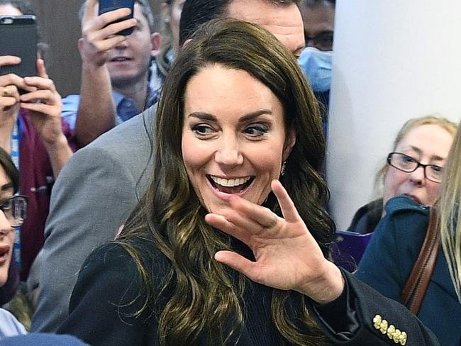 LIVERPOOL, ENGLAND - JANUARY 12:  Catherine, Princess of Wales waves as she and Prince William, Prince of Wales (not pictured) visit the Royal Liverpool University Hospital on January 12, 2023 in Liverpool, England. The Prince and Princess of Wales are visiting Merseyside to thank those working in healthcare and mental health support for their work during the winter months. Their engagements take place two days after the official release of Prince Harry, Duke of Sussex's book "Spare".  (Photo by Bruce Adams-WPA Pool/Getty Images)