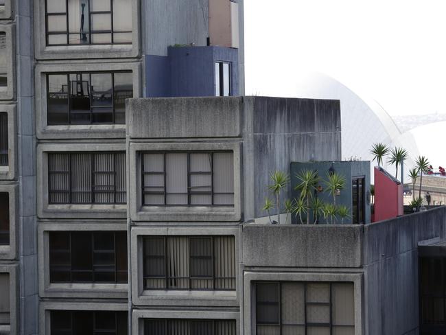 An artist’s impression bears a striking resemblance to the old Sirius building (pictured) next to the Harbour Bridge.