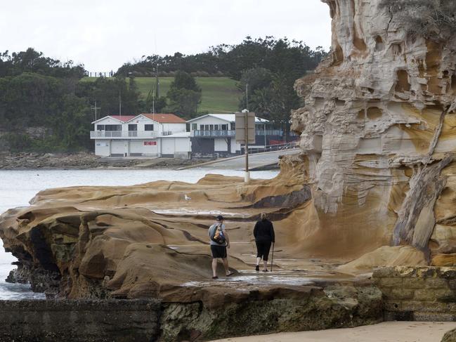 Accusation of political bias have been made around plans for the Terrigal Boardwalk. (AAP Image/Sue Graham)