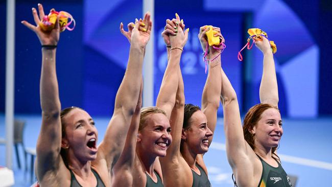 Australia’s gold medal winning relay team. (Photo by FranÃ§ois-Xavier MARIT / AFP)