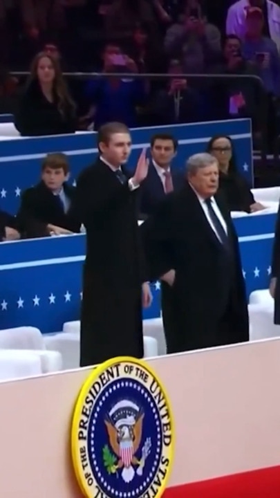 Crowd goes nuts for Barron Trump