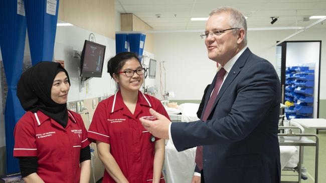 Federal Treasurer Scott Morrison speaks to nursing students. Picture: Matthew Vasilescu