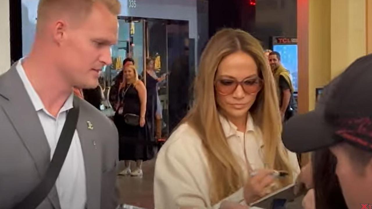 Jennifer Lopez signed autograph for fans outside the TCL Chinese Theatre in LA.