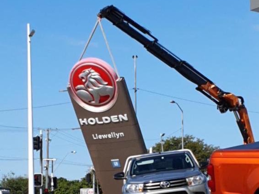 The Holden signage out the front of Llewellyn Motors in Booval was taken down.