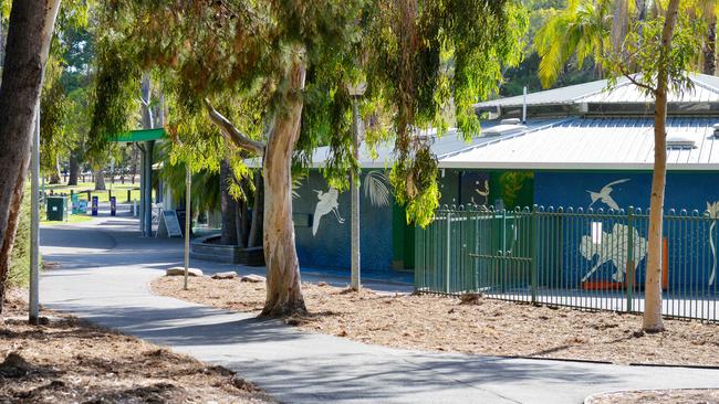 The existing Adelaide Aquatic Centre entrance.