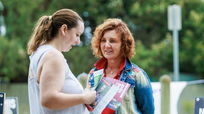 29/02/2024 Labor candidate Jodie Belyea speaks to a local in Carrum Downs in the lead up to the Dunkley by-election. Aaron Francis / Herald Sun