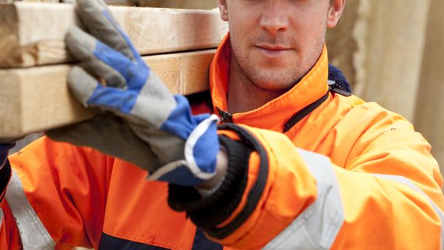 Victorians have been warned to be on the alert for fake tradies over summer