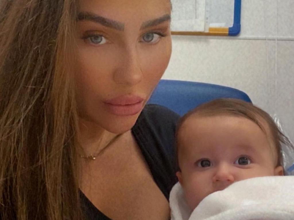 The former reality TV star had just given birth to her first daughter, eights weeks later she realised she was pregnant again. Picture: Instagram.