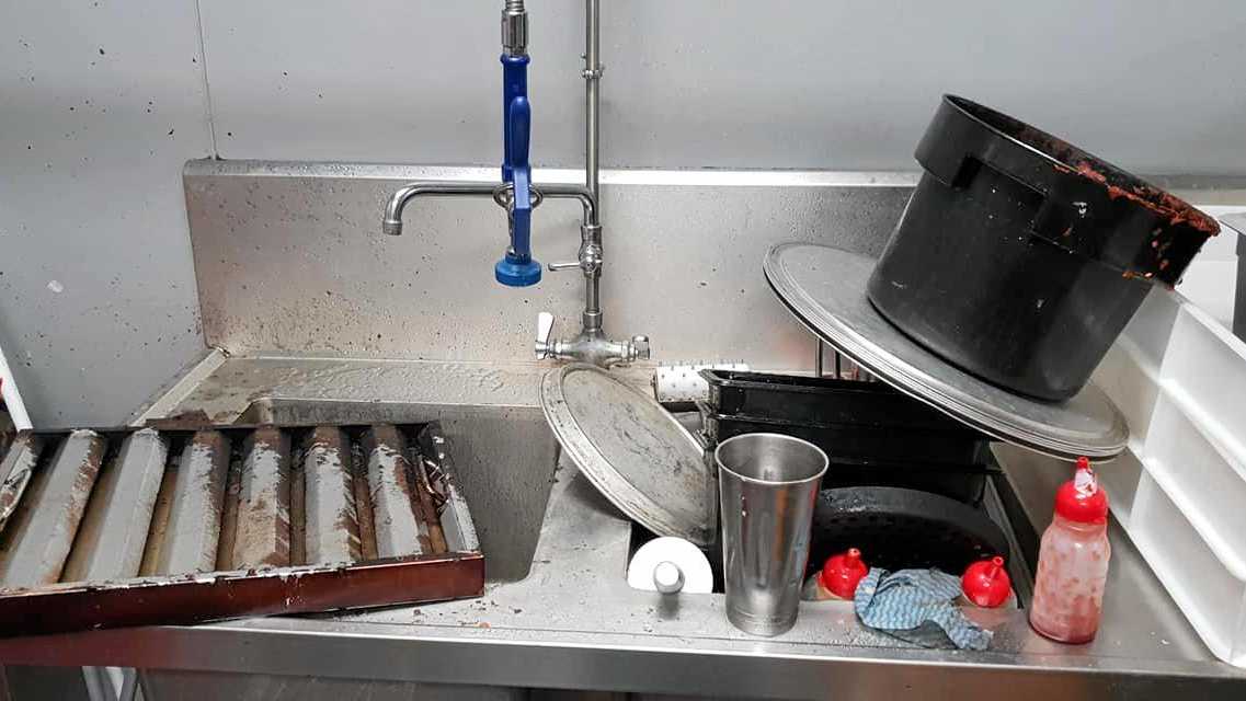 A former employee of Dominos Lismore posted on Facebook photos of food storage and preparation areas of the fast food chain restaurant.