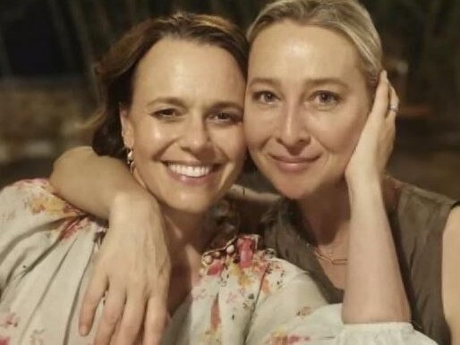 MIa Freedman and Asher Keddie