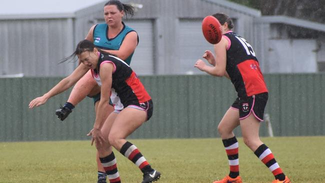 Coffs Harbour Breakers Women's team put the competition on notice with their victory over Sawtell Toormina Saints.