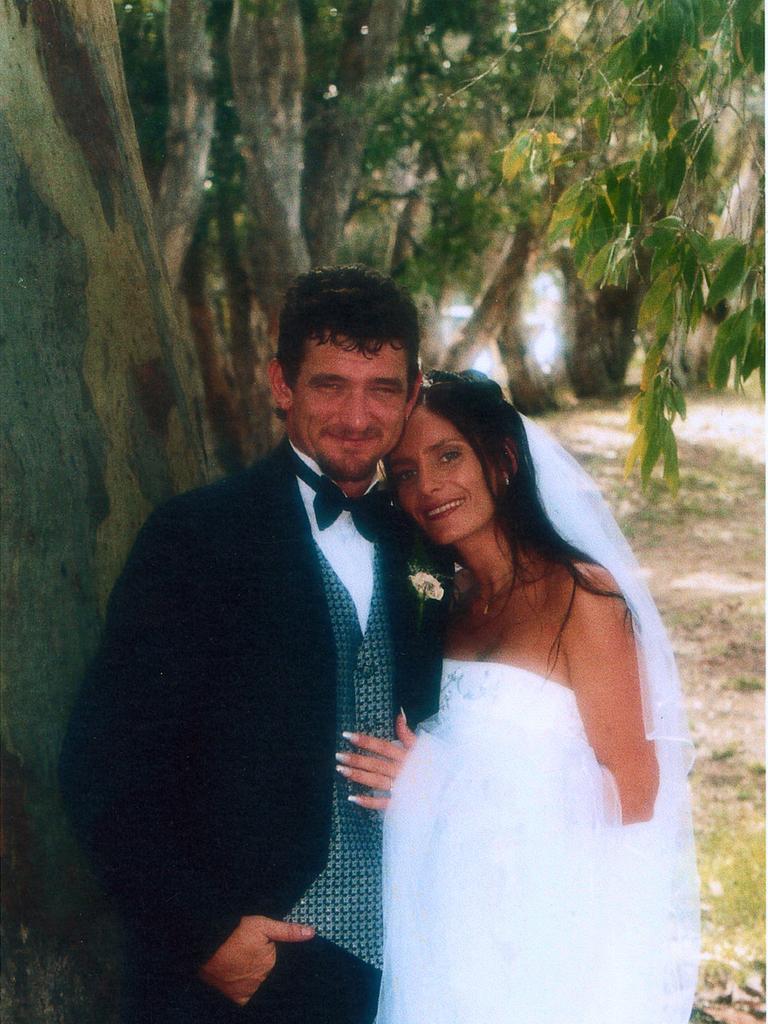 Gary Pamenter and Jenni Camilleri exchanged vows in Maryborough on March 23, 2003.