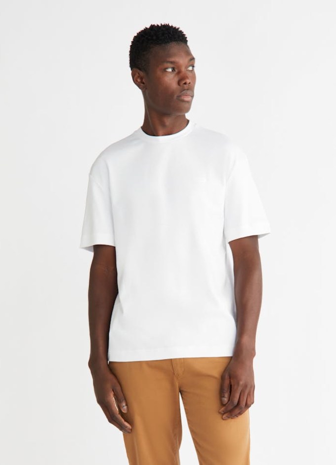 White t shirt under 2024 100