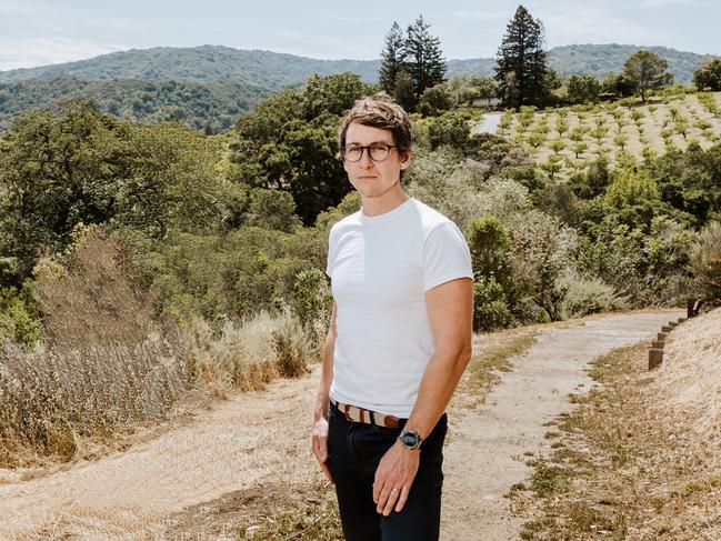 Modular Ai co-founders (L-R) Chris Lattner and Tim Davis hiking in Palo Alto, California April 18, 2022.