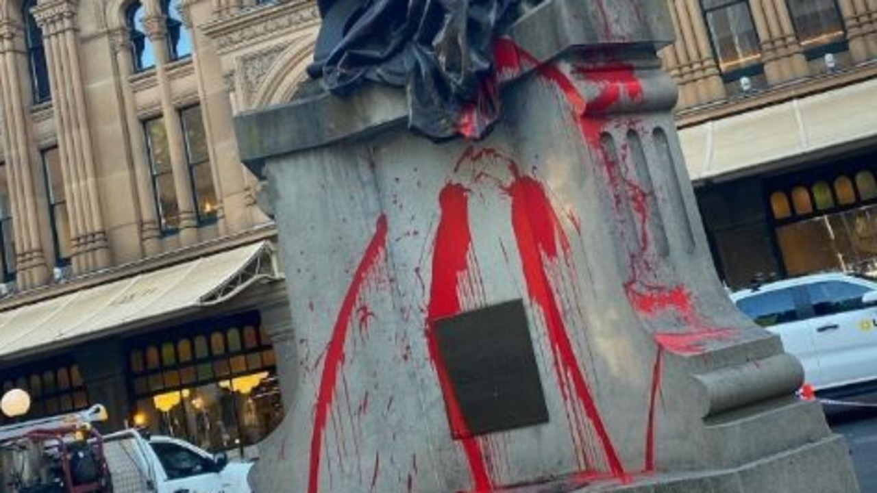 Man charged after Queen Victoria statue vandalised during royal visit