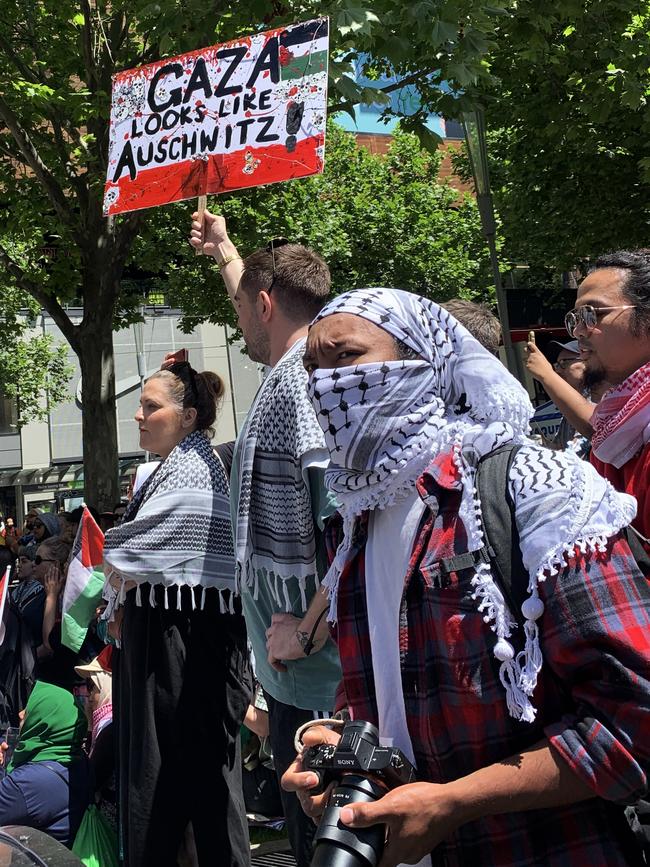 Attendees of a pro-Palestine rally in Melbourne. Picture: John Ferguson