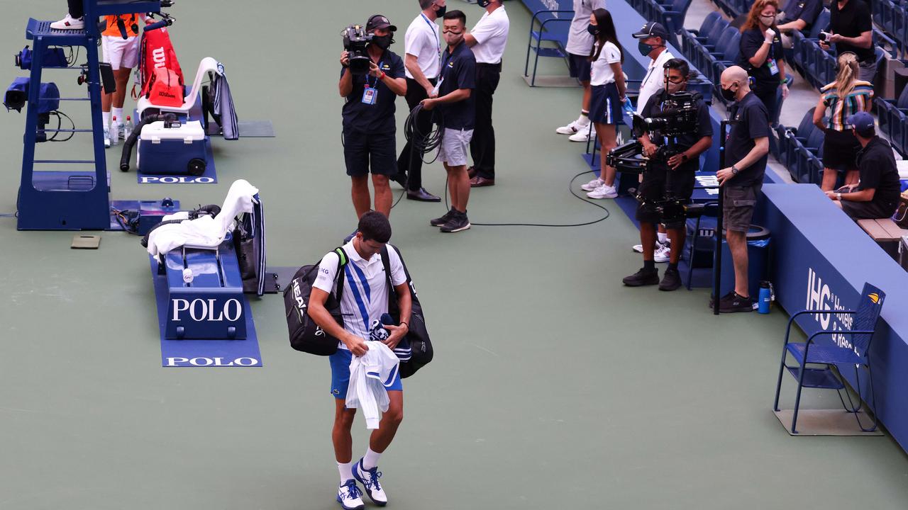 Novak Djokovic ‘sorry’ After Being Defaulted From US Open For Striking ...