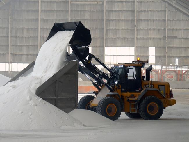 Urea pellets at a Incitec Pivot Ltd. facility on Gibson Island in Brisbane, Australia, on Thursday, Oct. 27, 2022. Incitec manufactures industrial explosives, industrial chemicals and fertilizers. Photographer: Carla Gottgens/Bloomberg