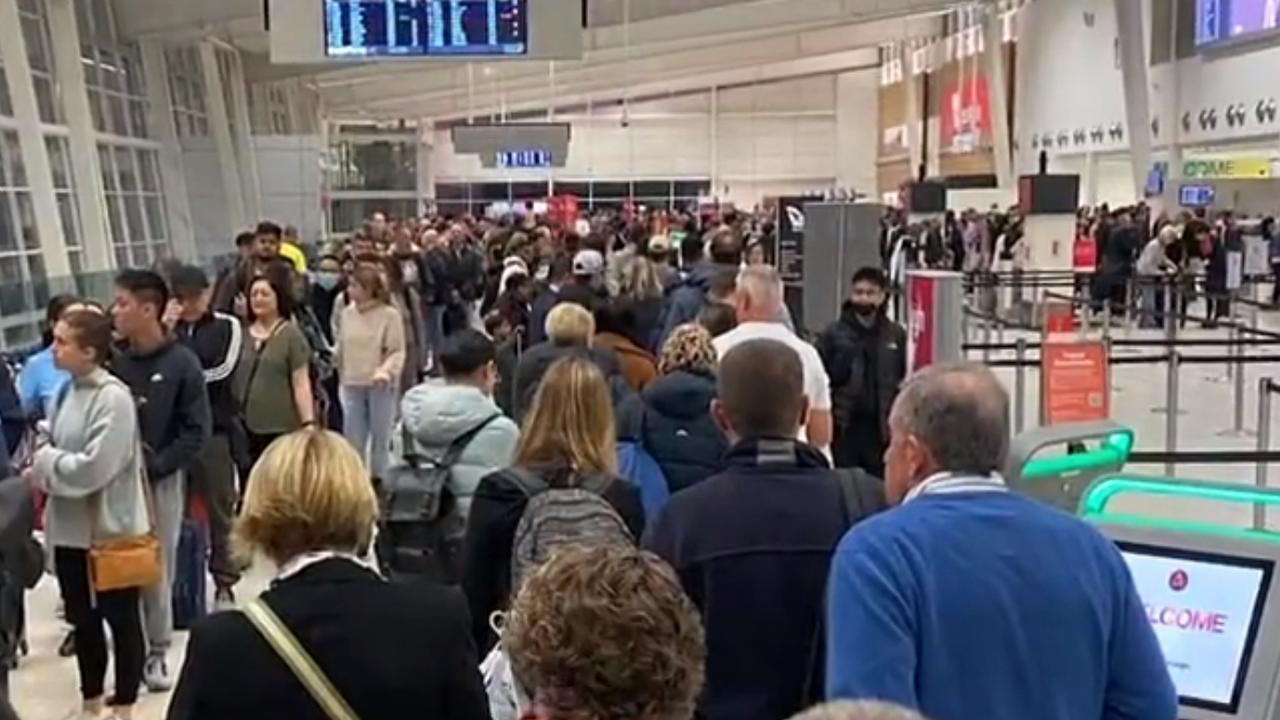 Adelaide Airport: Flights Delayed And Cancelled | The Advertiser