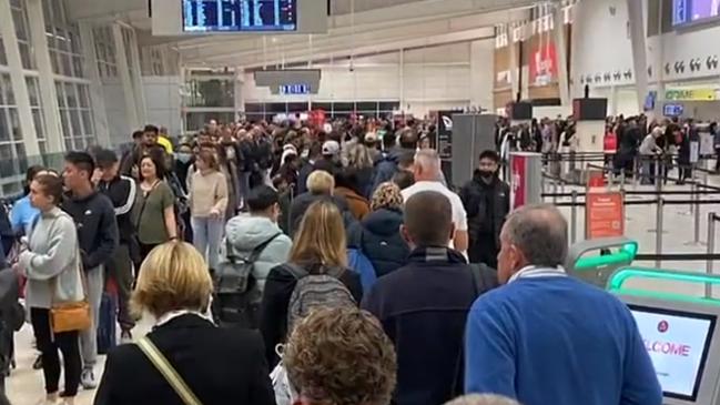 Long queues are already starting to form at Adelaide Airport marking the start of the long weekend and school holiday period. Picture: 7NEWS