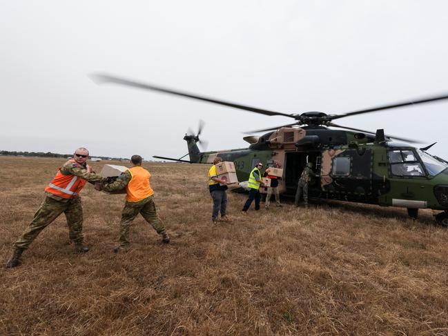 The Australian Defence Force (ADF) has commenced Operation Bushfire Assist 19-20 and has stood up a Joint Task Force in New South Wales and Victoria to enhance Defence support following devastating bushfires in the South East of Australia.