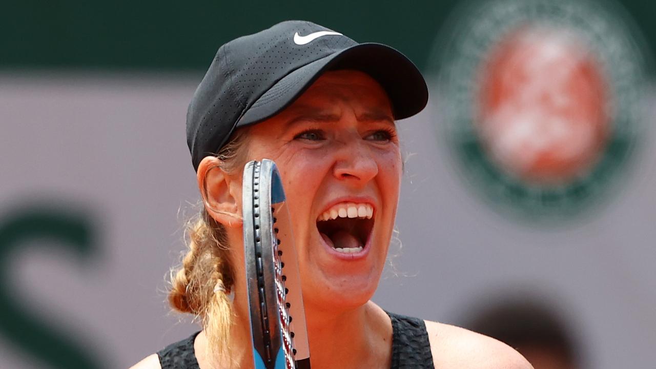 PARIS, FRANCE - JUNE 06: Victoria Azarenka of Belarus reacts during her Women's Singles fourth round match against Anastasia Pavlyuchenkova of Russia on day eight of the 2021 French Open at Roland Garros on June 06, 2021 in Paris, France. (Photo by Julian Finney/Getty Images)