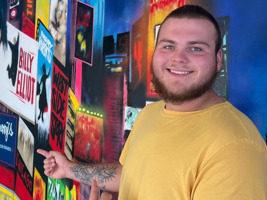 Adam Ludewig.