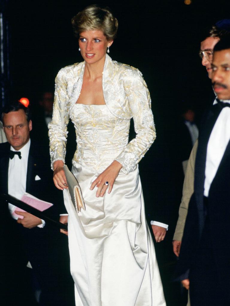 Diana arriving at the Brooklyn Academy of Music in 1989.