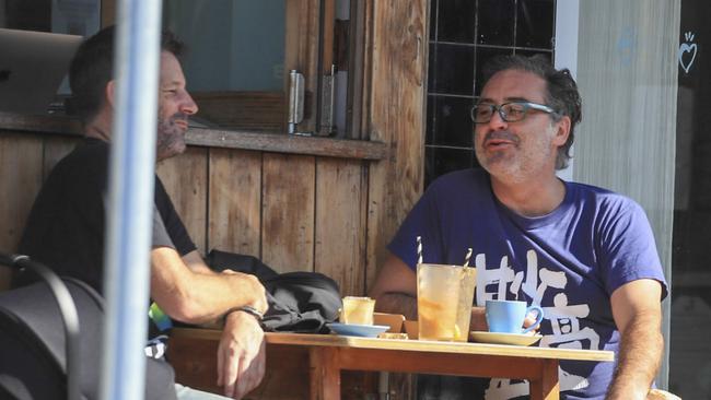 Andrew O'Keefe and a mate at a Bronte cafe. Picture: Media Mode